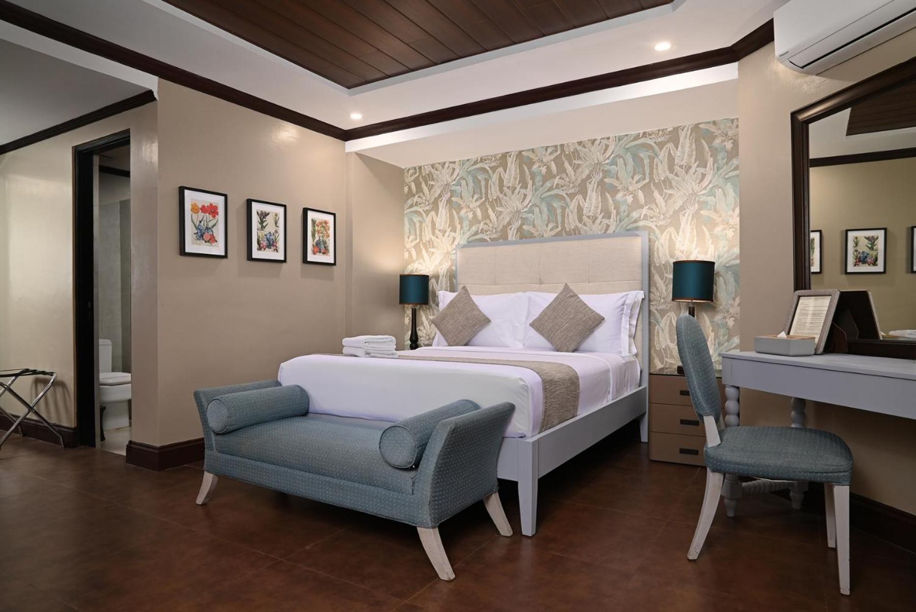 Готель Hillcreek Gardens Tagaytay Luksuhin Екстер'єр фото